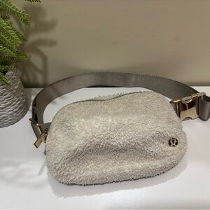 Lululemon Athletica Cream Sherpa Crossbody Bag